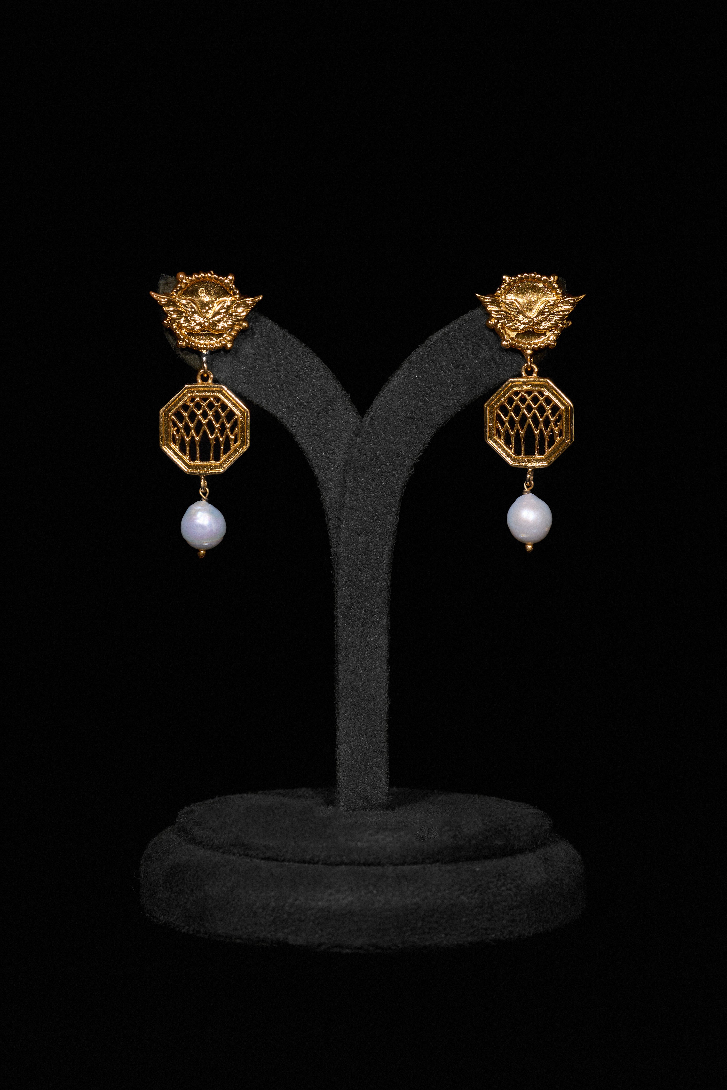 The Signature Cathedral Droplets in Gold