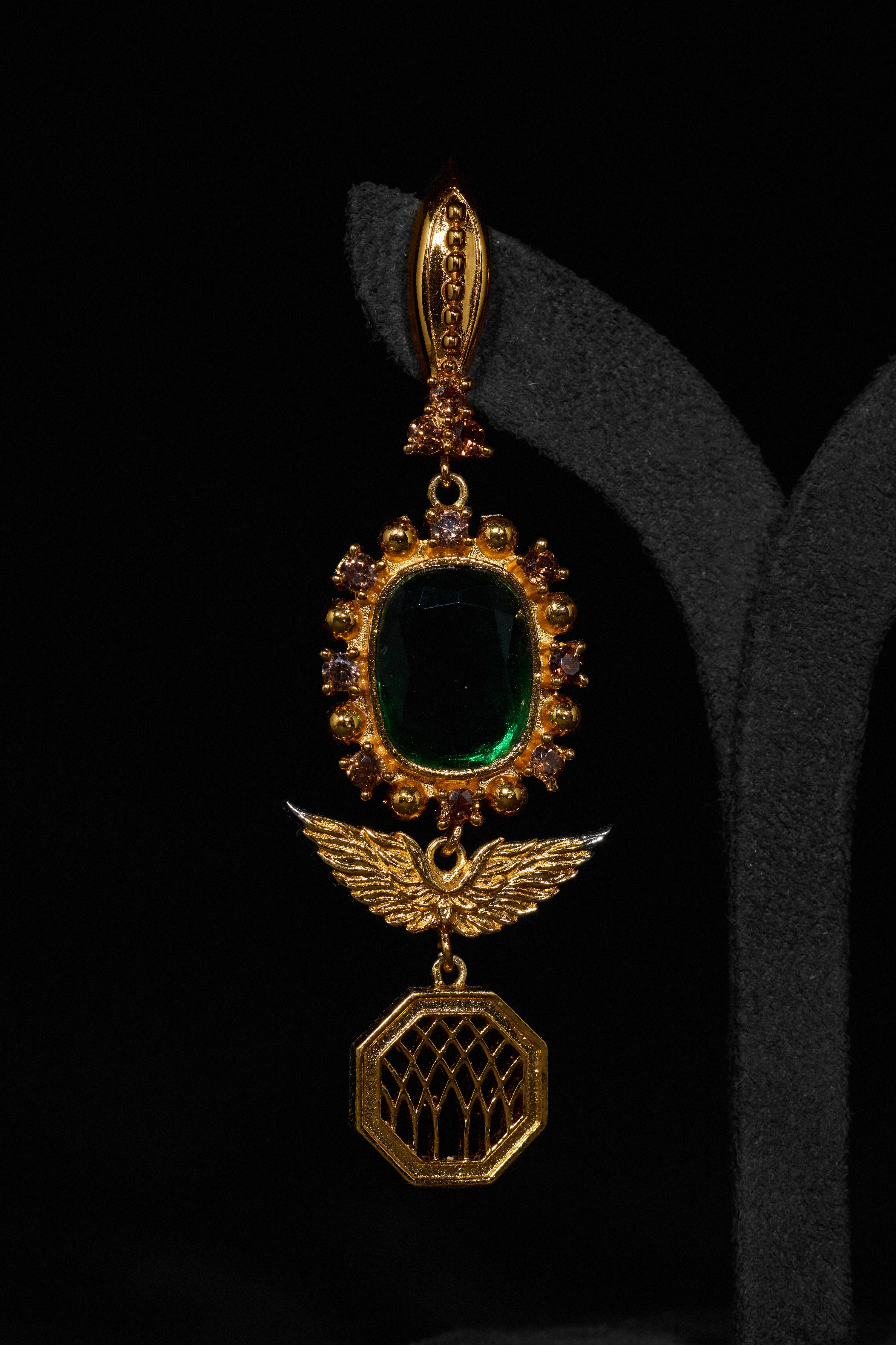 The Royal Florentine Emerald Green Earrings in Gold