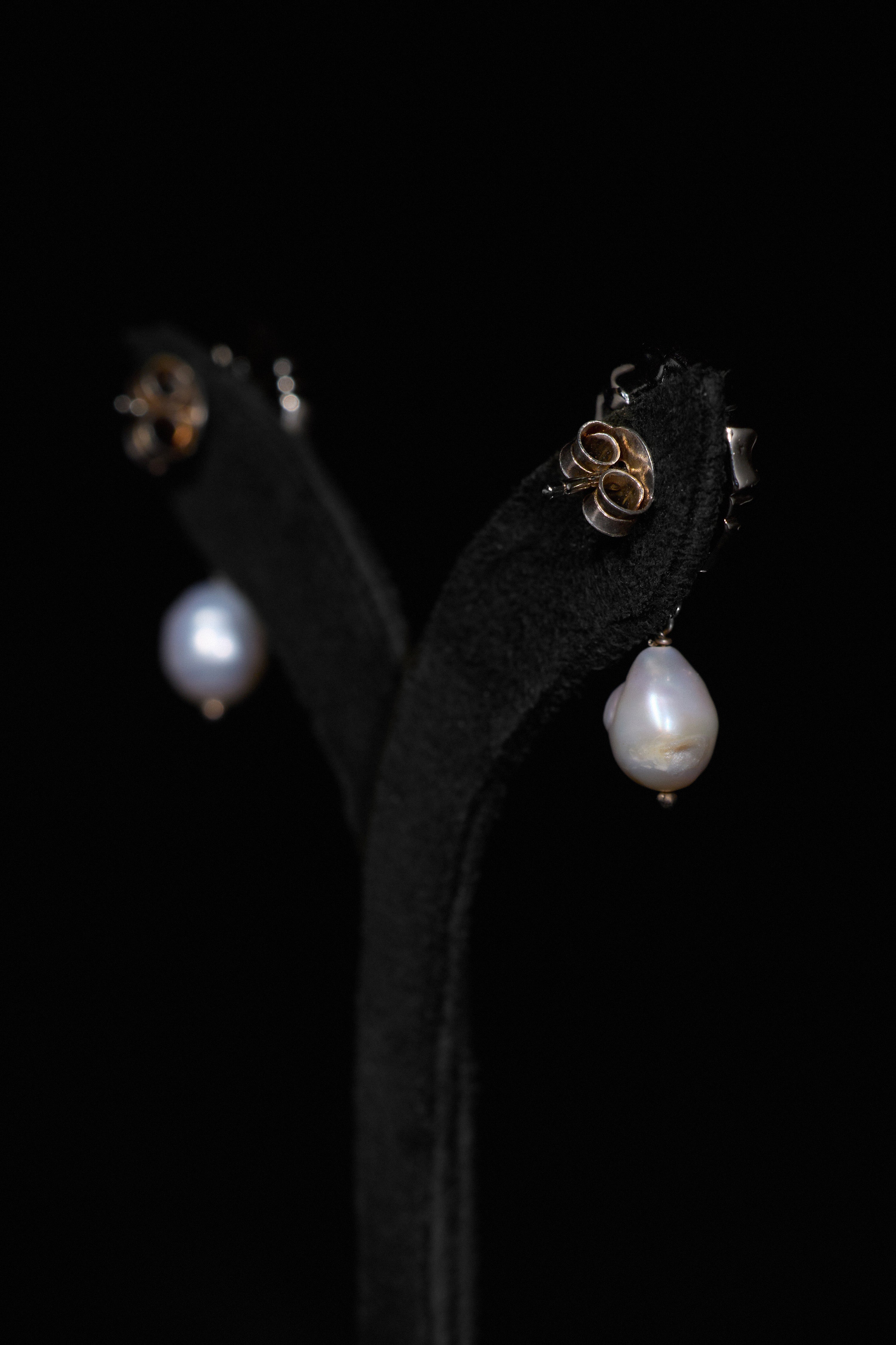 The Medici Droplets in Starlight