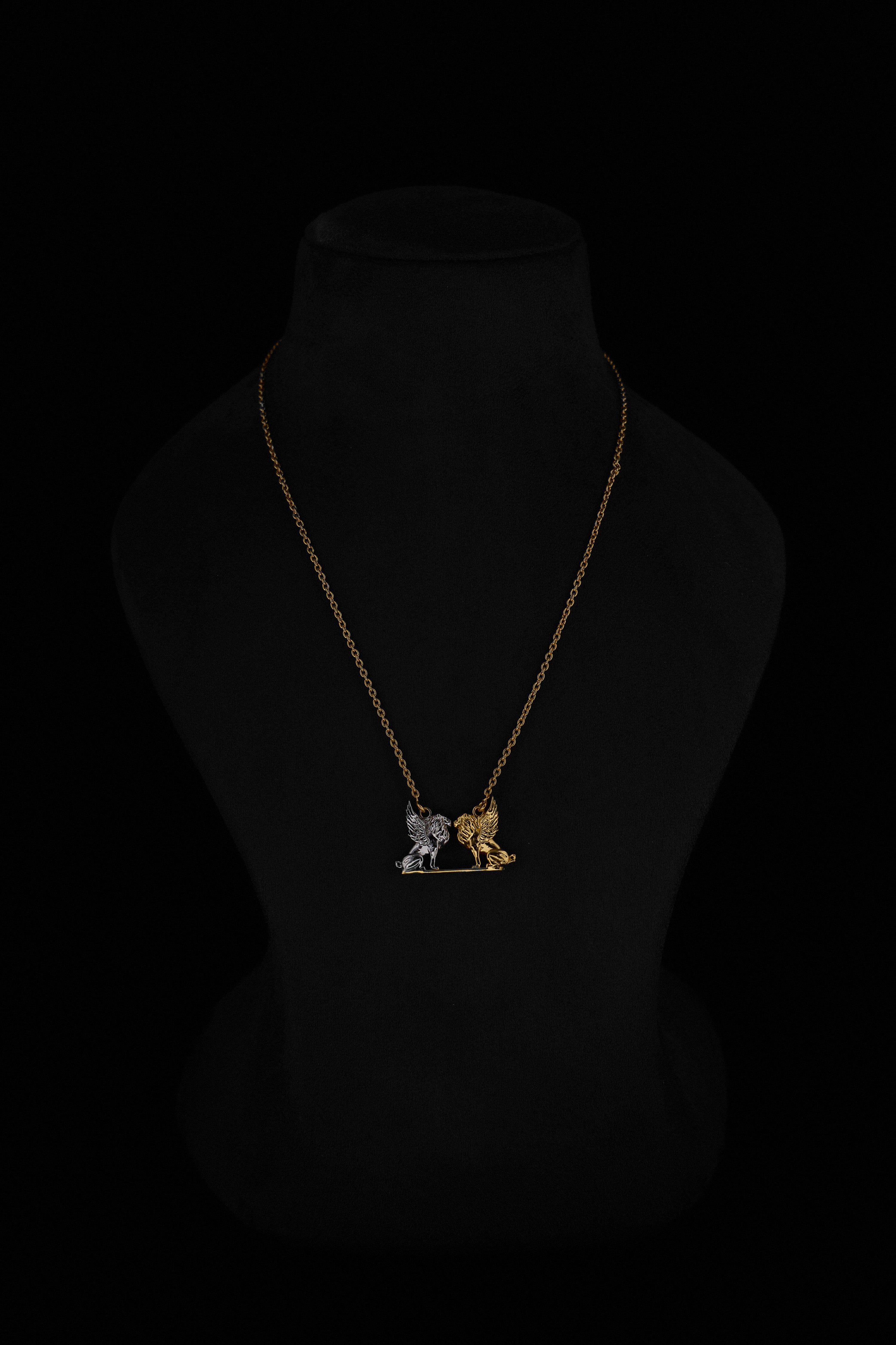 The Venetian Lion Necklace in Starlight and Gold