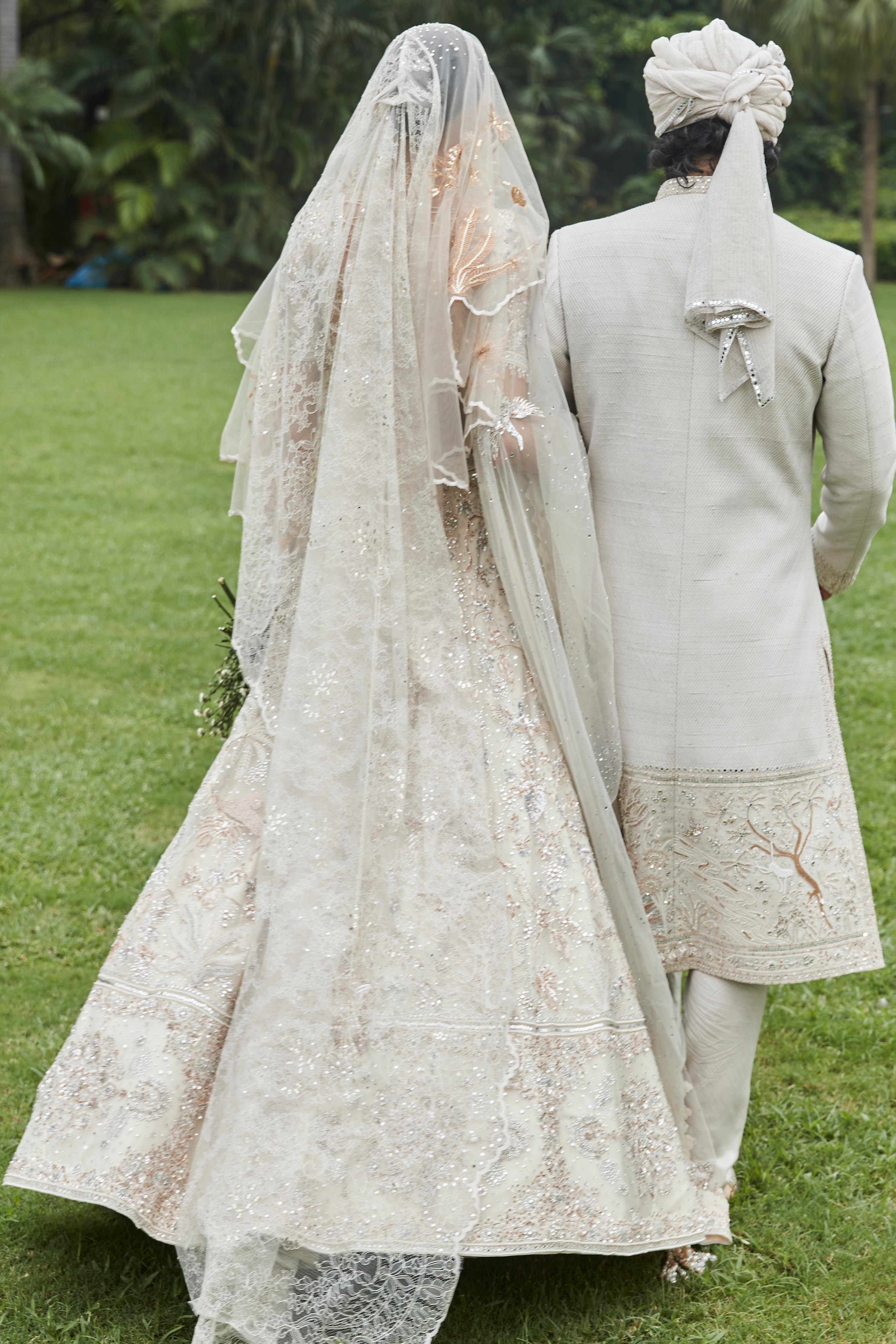 The Savannah Tulle Snow Lehenga