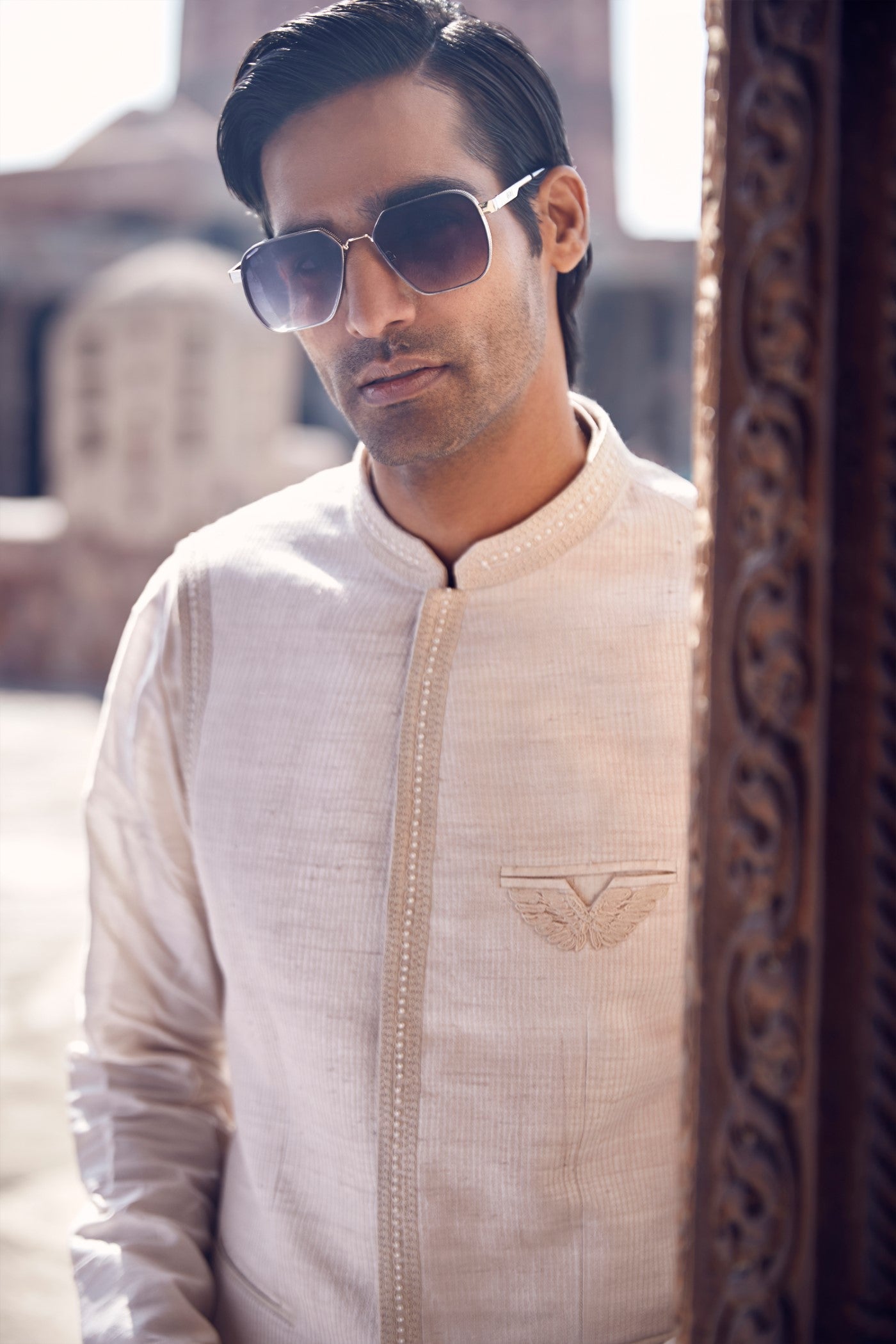The Iconic Wing Pocket Textured Bundy Jacket with a Saada Kurta
