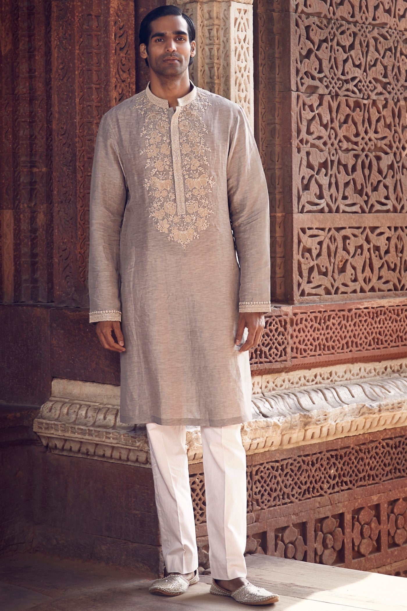 The Scottish Grey Sona Patti Kurta Set