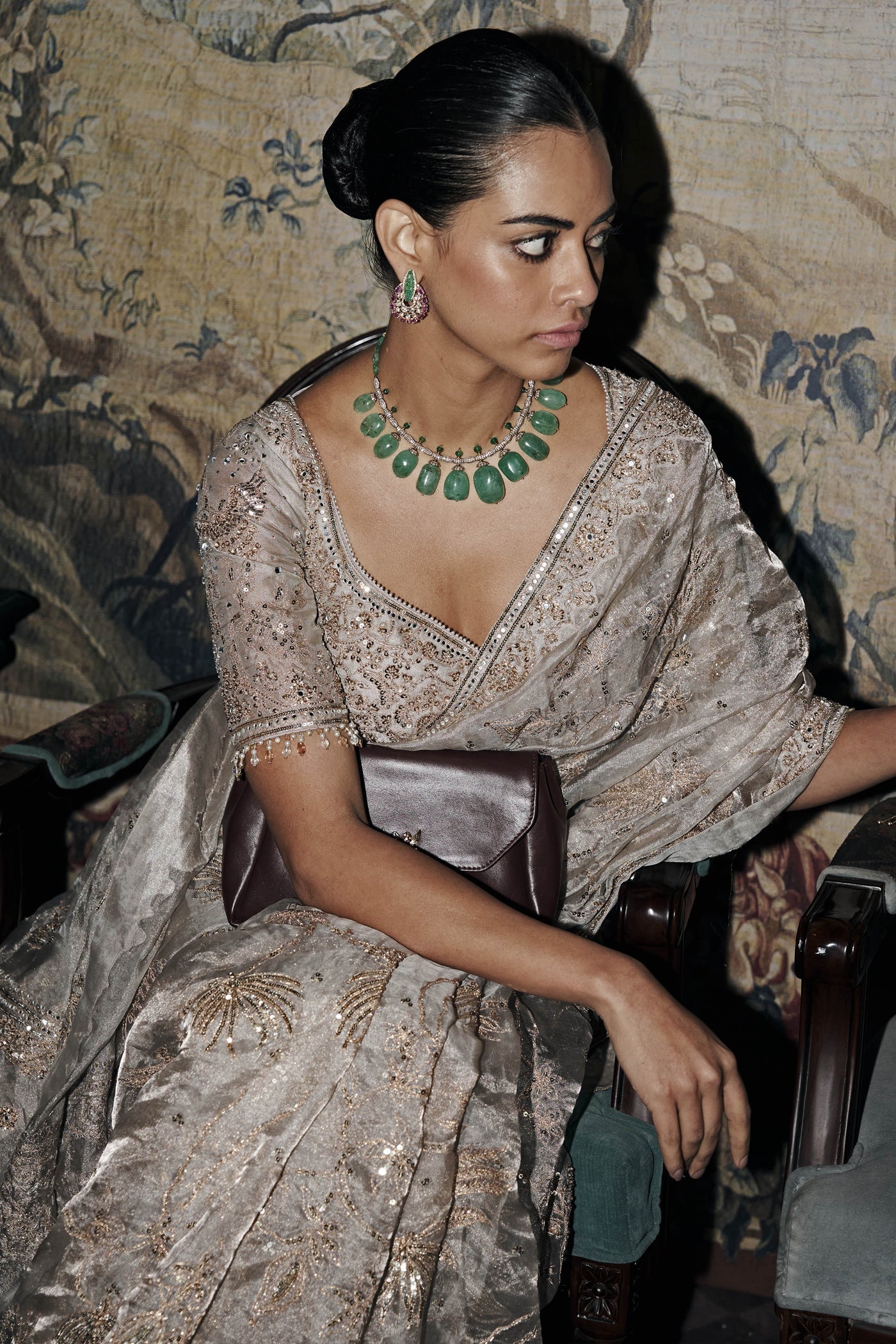 The Royal Savannah Jamshedpur Grey Saree