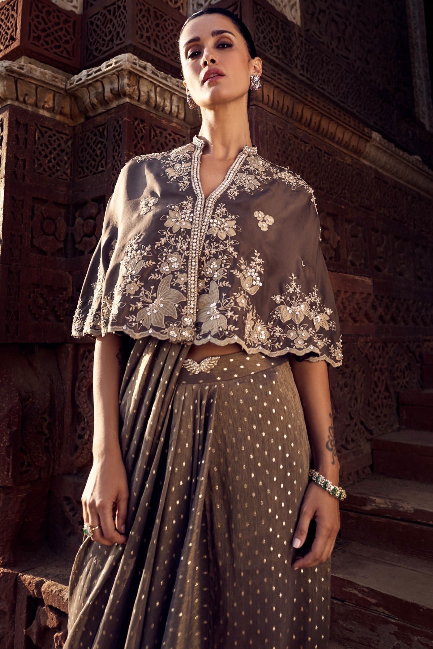 The Sona Patti Multani Mini Cape with the Iconic Wing Stitched Saree