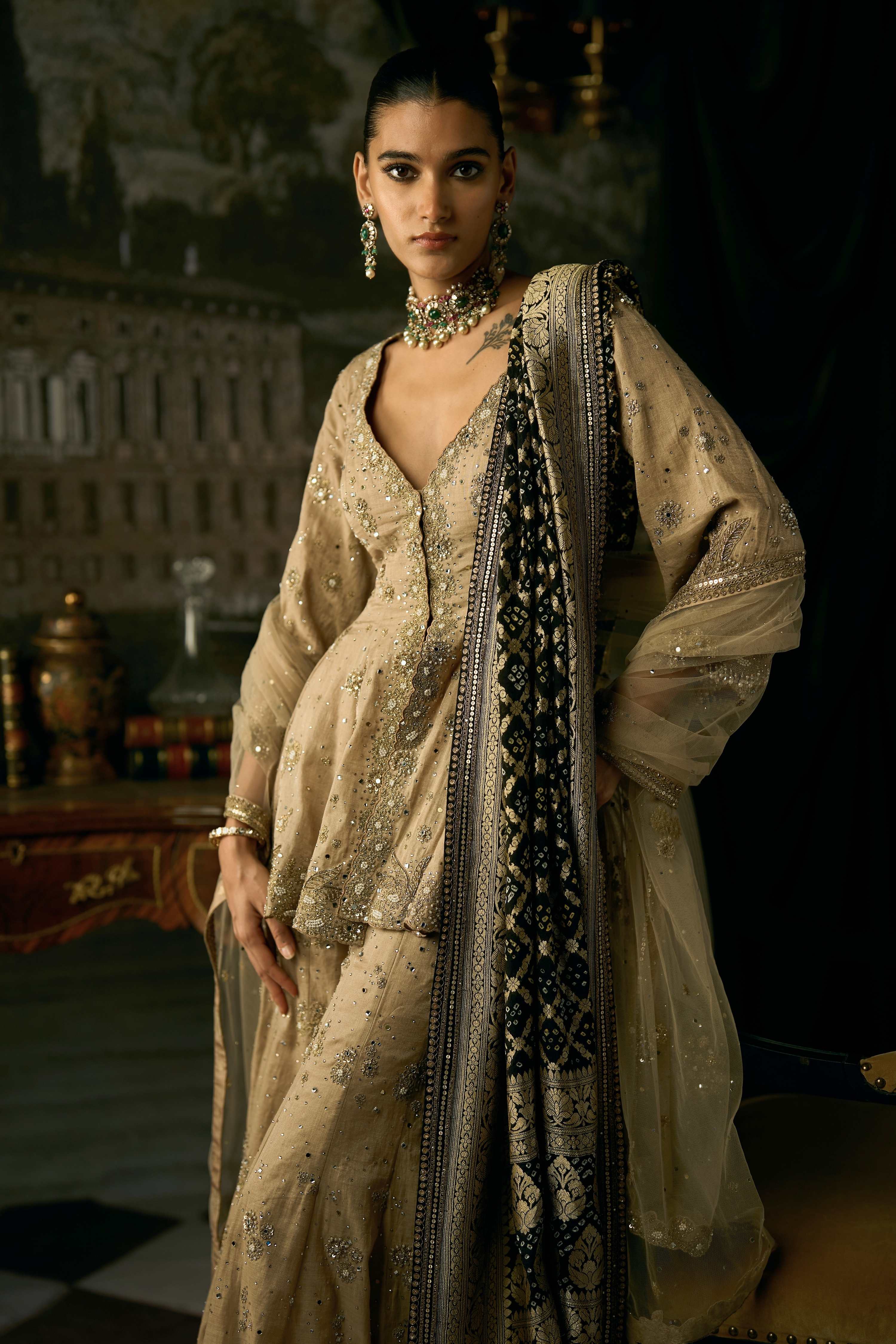 The Vintage Mograbagh Sharara