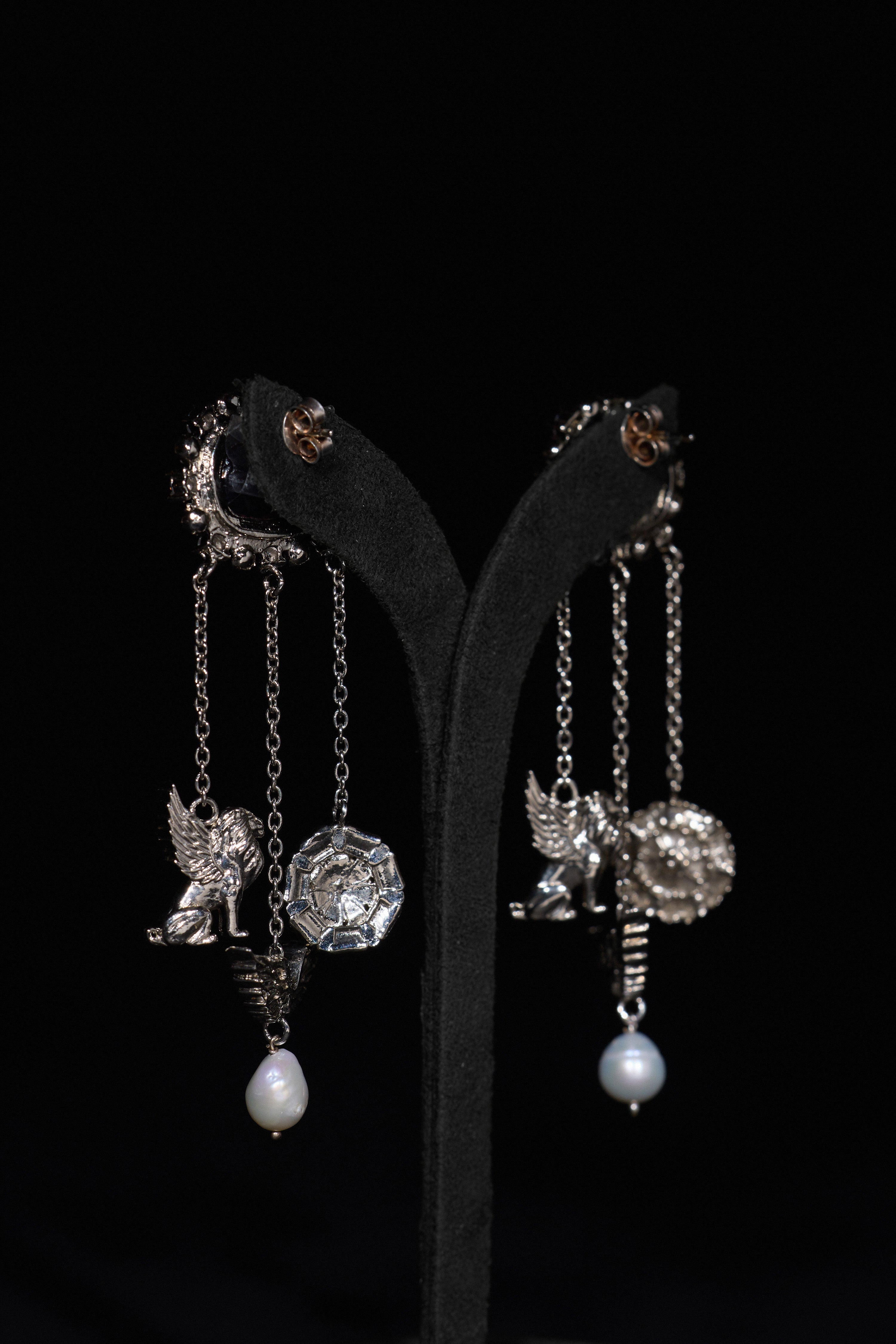 The Signature Baroque French Rose Droplets in Starlight