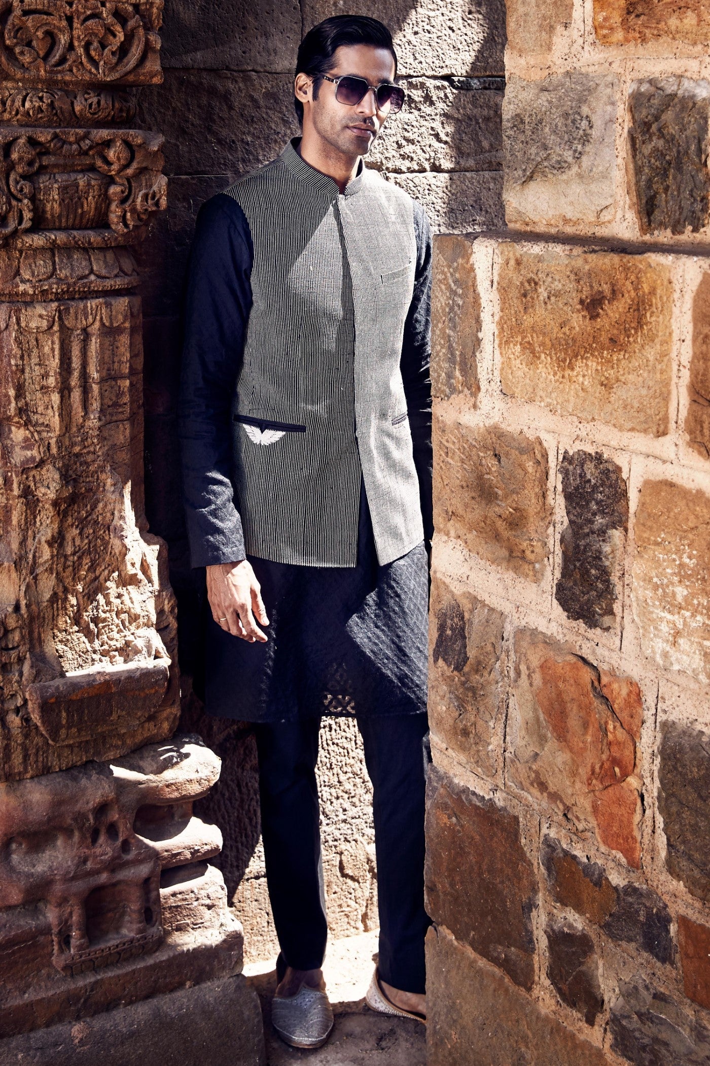 The Iconic Double Wing Pocket Bundy Jacket with a Saada Kurta