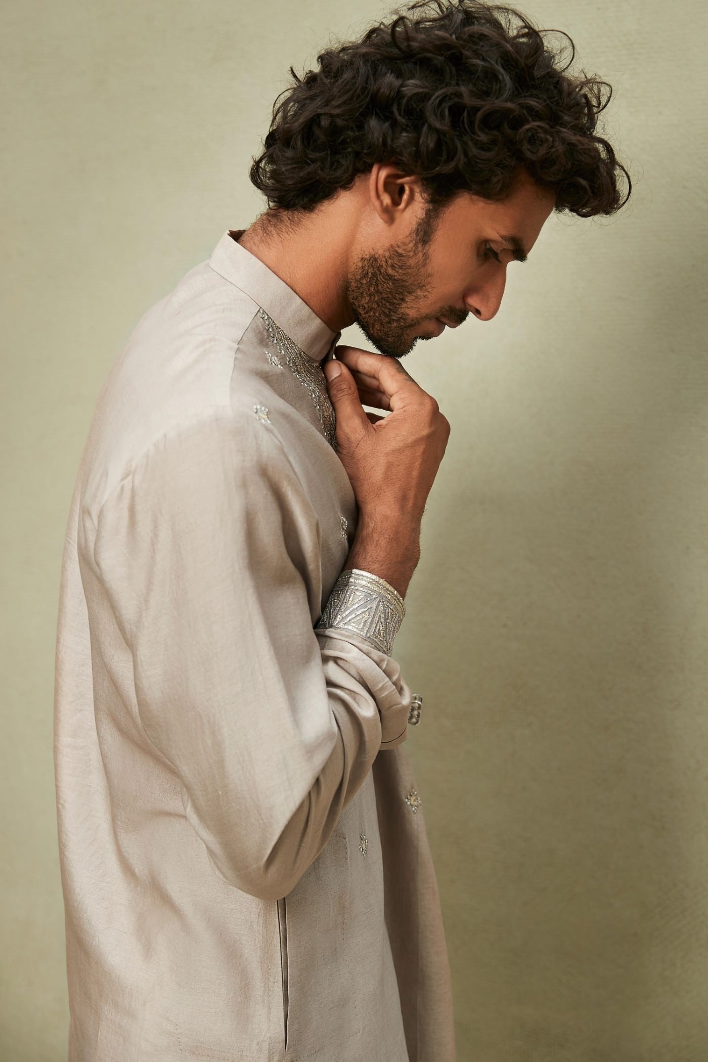 The Contemporary Classic Kurta Set