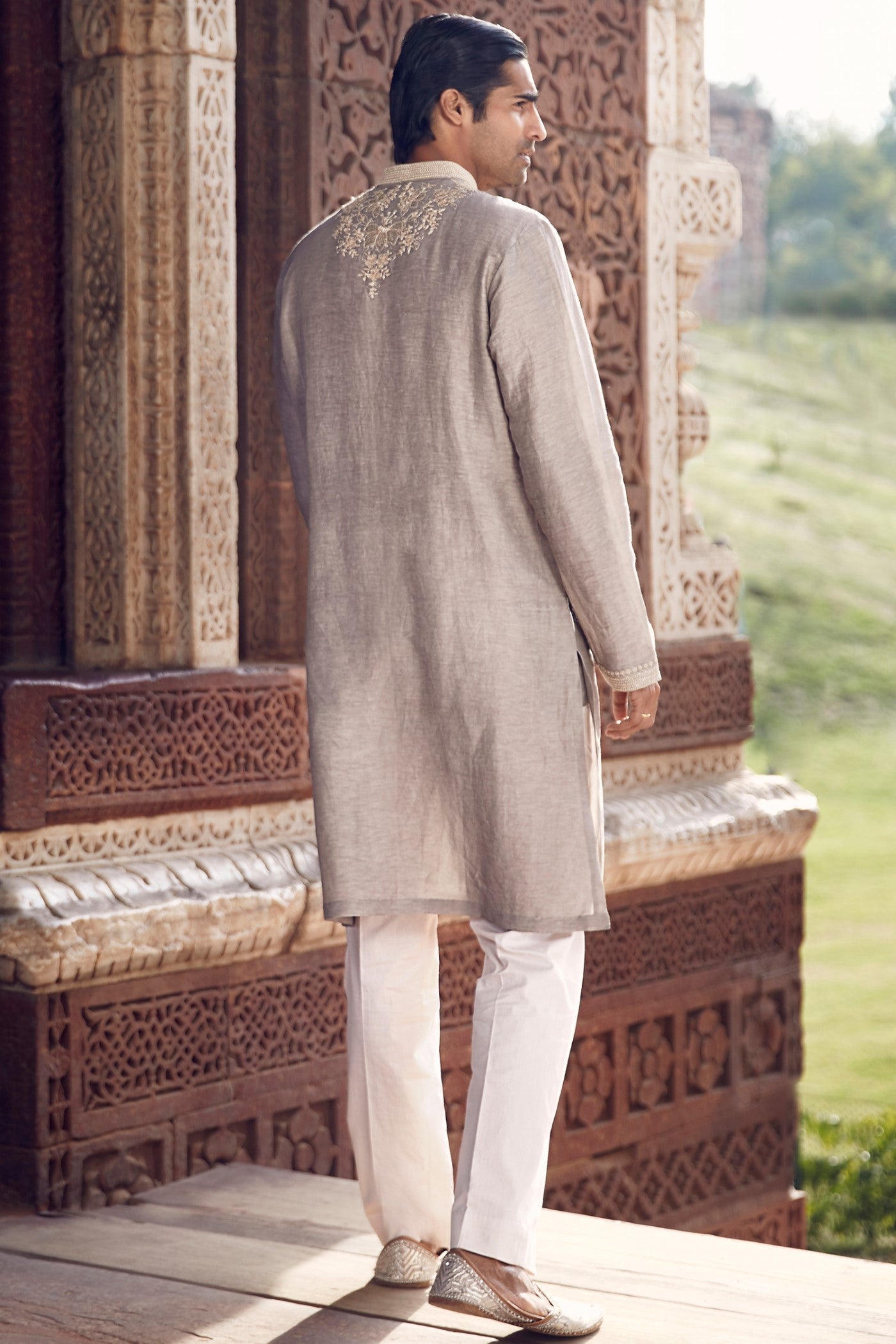 The Scottish Grey Sona Patti Kurta Set