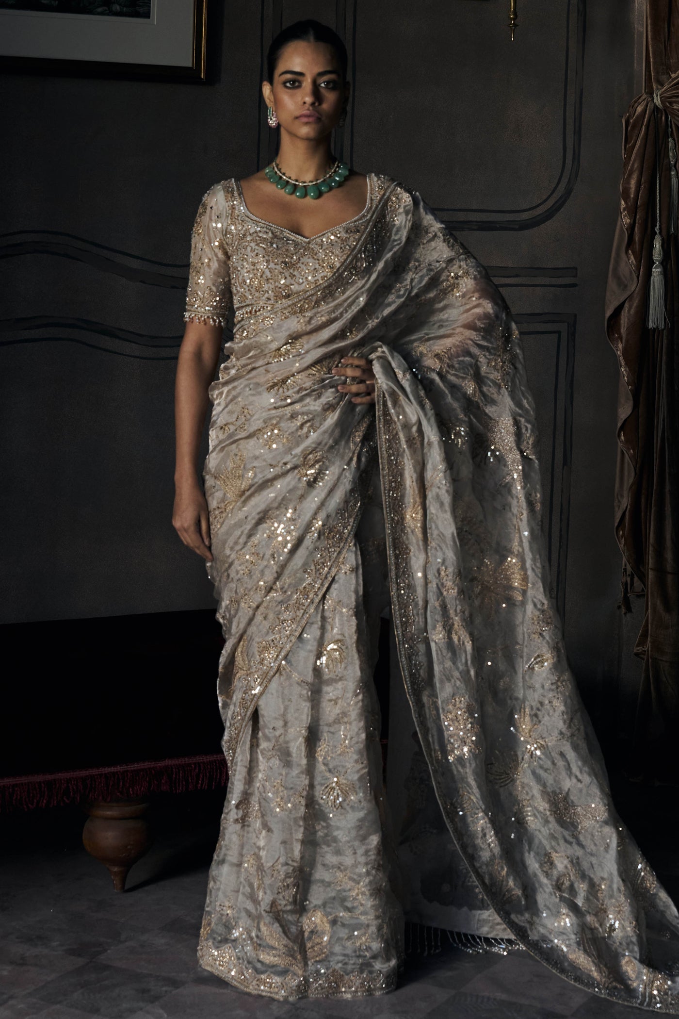 The Royal Savannah Jamshedpur Grey Saree