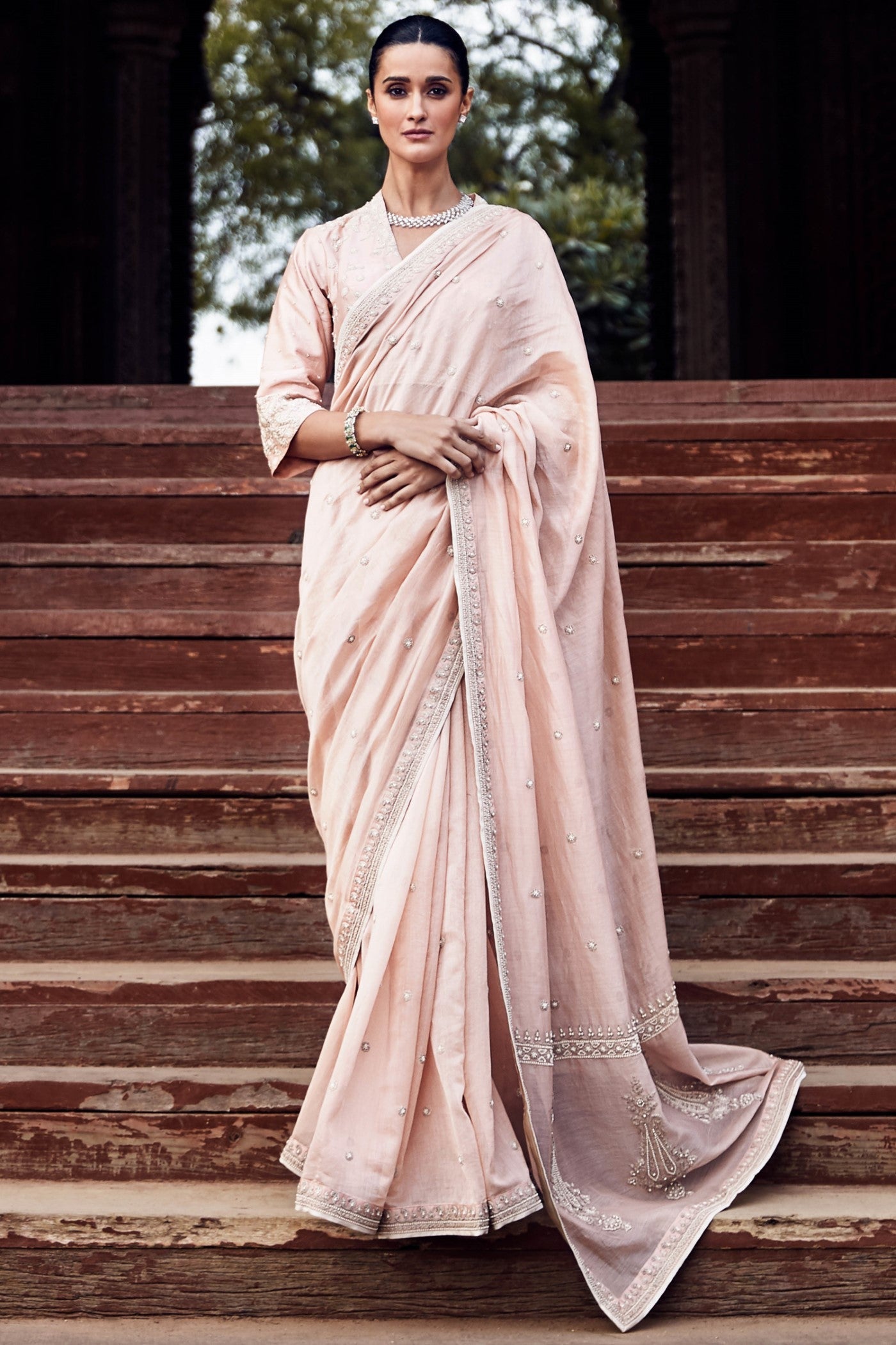 The Gulabi Kachi Kora Dori Maharani Gayatri Saree