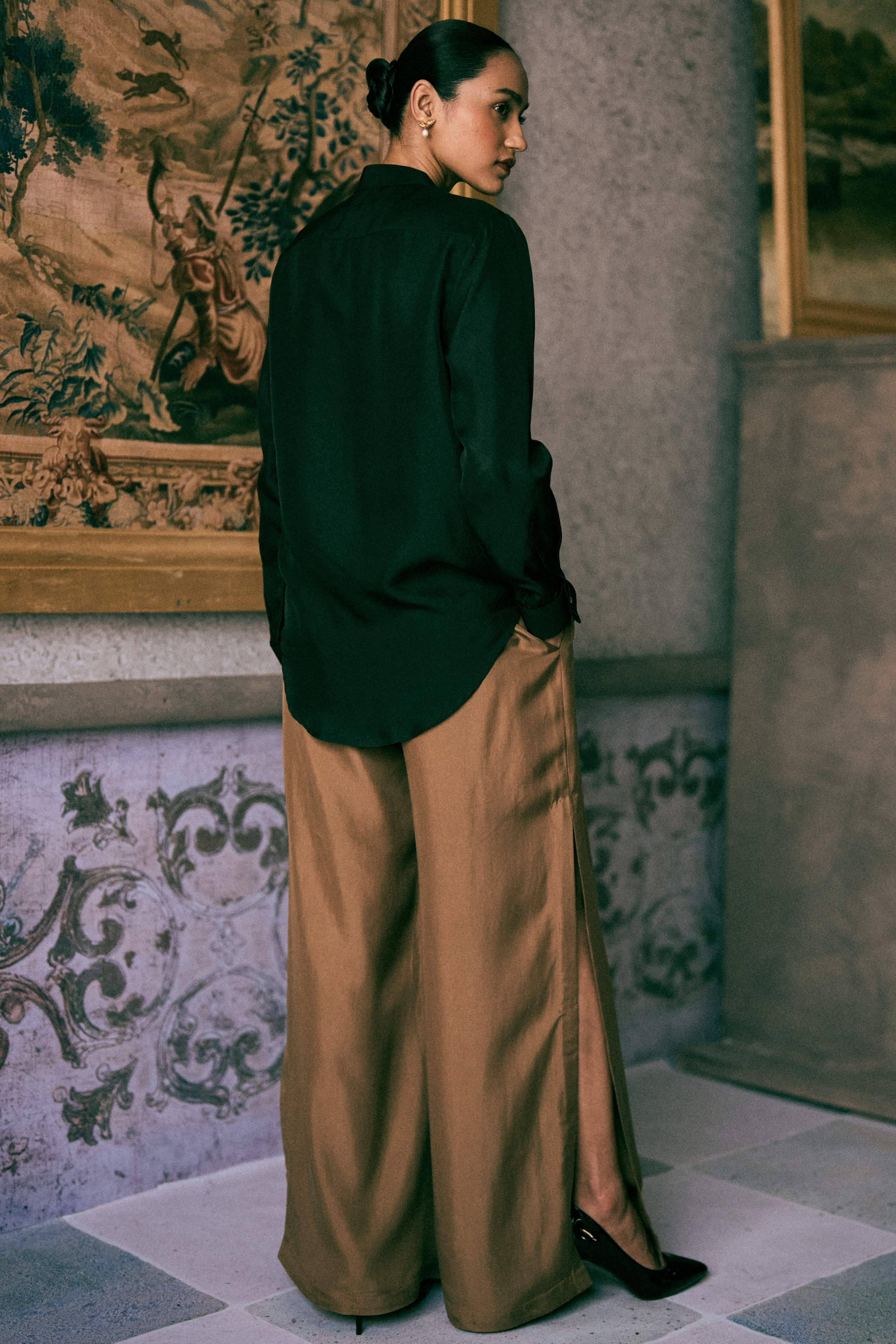 The Iconic Venetian Lion Silk Shirt in Gold & Silver Hardware