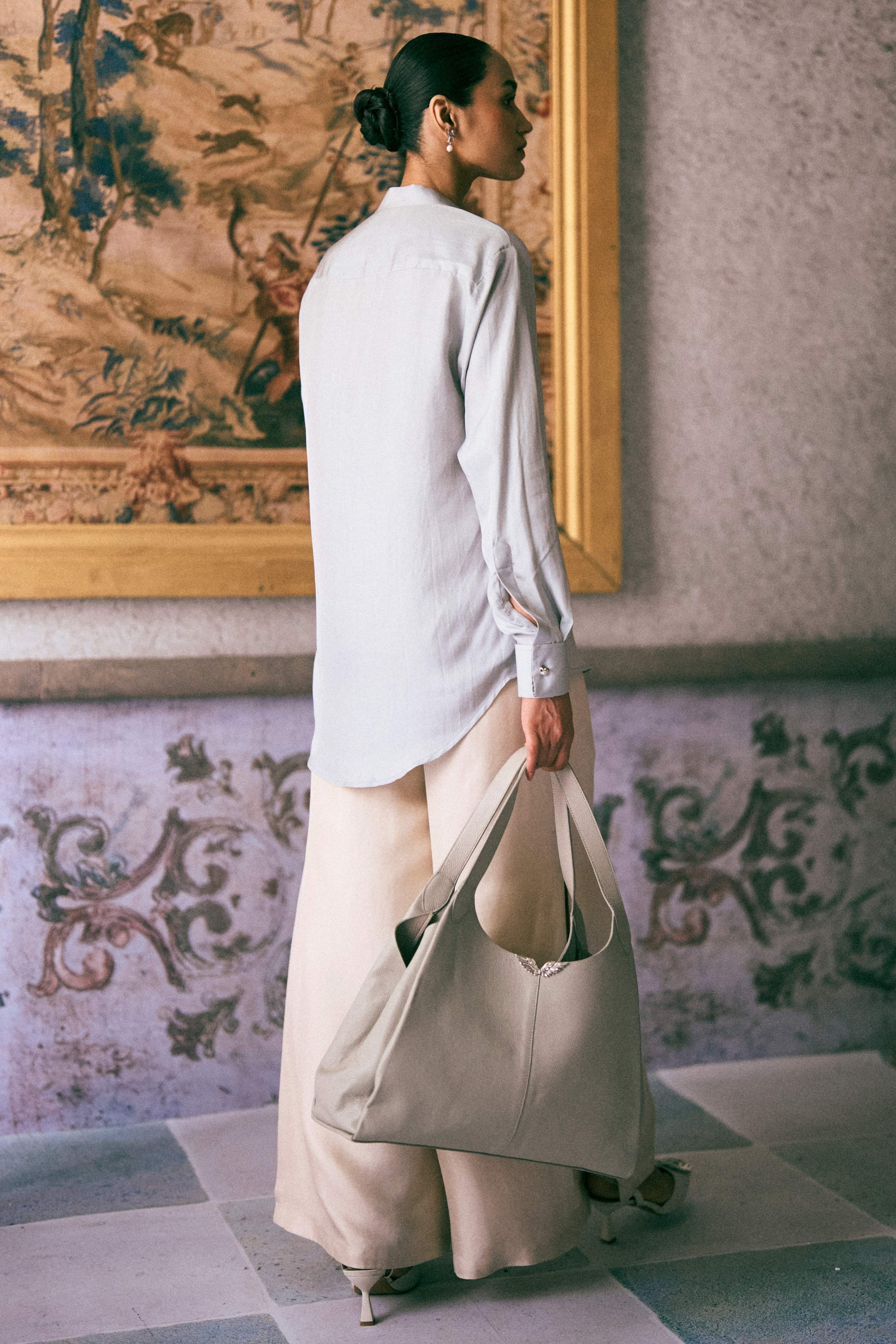 The Iconic Venetian Lion Silk Shirt in Silver hardware